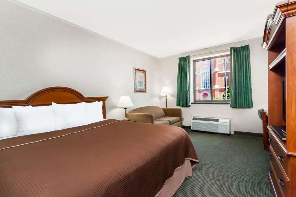 Red Roof Inn Norwich Room photo